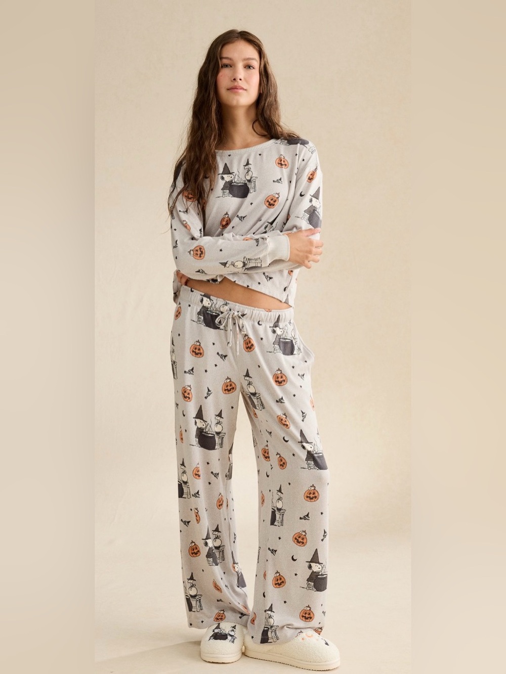 American Eagle Luxe Plush Halloween Lounge Set M